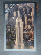 ALONG 5TH AVENUE - Empire State Building