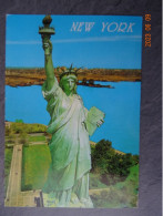 STATUE OF LIBERTY - Estatua De La Libertad