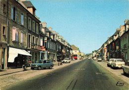 Villers Bocage * La Rue Principale Du Village * Pâtisserie * Commerces Magasins - Autres & Non Classés