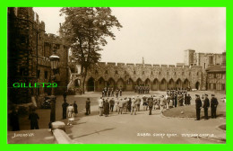 BERKSHIRE, UK - GUARD ROOM, WINDSOR CASTLE - ANIMATED SOLDIERS & PEOPLES - JUDGES' LTD HASTING - - Windsor Castle