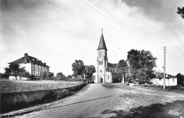 Notre Dame De Quézac * Route Et La Place De L'église - Sonstige & Ohne Zuordnung