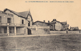 LA PLAINE - PREFAILLES (44) CHALETS DE LA FALAISE DES ROCHES CREUSES - Préfailles