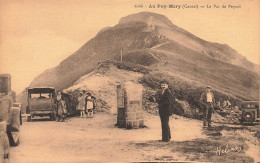 Puy Mary * Le Sommet * Le Pas De Peyrol * Automobile Voiture Ancienne - Autres & Non Classés