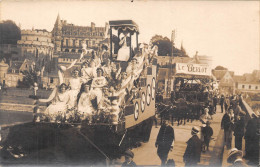 37-AMBOISE- CARTE-PHOTO- CAVALCADE CHARS - Amboise