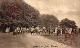 UK. DORKING - BOXHILL ON BANK HOLIDAY - Surrey