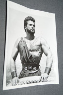 RARE,Steve Reeves, Grande Photo Originale Pour Le Cinéma,25,5 Cm. Sur 20,5 Cm. - Photographs