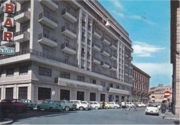 BARLETTA - BANCA COMMERCIALE ITALIANA - BAR TRATTORIA DA BASILE - POSTA CENTRALE - AUTO - 1970 - Barletta