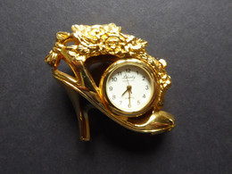 MINI WATCH LADIES SANDLE  Shape IN BRASS Brand "LIBERTY" & 18K GOLD PLATED Need Battery - Altri & Non Classificati