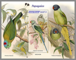 GUINEA BISSAU 2022 MNH Parrots Papageien Perroquets S/S - OFFICIAL ISSUE - DHQ2324 - Perroquets & Tropicaux
