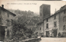 Doizieu * Place , Un Coin Du Village * Boulangerie * Café GIRARD - Sonstige & Ohne Zuordnung