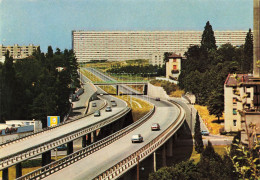 St étienne * Le Rond Point Et L'autoroute * La Sortie Du Tunnel , La Rivière - Saint Etienne