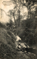 SAINT NICOLAS DU PELEM ROCHERS ET CASCADES DES TOURELLES - Saint-Nicolas-du-Pélem