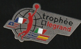 76439-Pin's.Basketball. Trophée Legrand. - Basketball