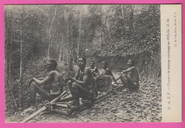 AFRIQUE ÉQUATORIALE FRANÇAISE - A.E.F. - CHEMIN DE PORTAGE AMÉNAGÉ EN 1925-26 - F.N. - Plusieurs Personnes - Non Classés