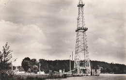 64 - LACQ - Puits De Pétrole Derrick - Lacq