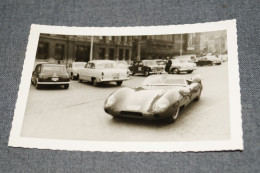 RARE, Photo Ancienne,voiture Ancienne Sur Circuit,originale, 13 Cm. Sur 9 Cm.voiture De Course. - Automobile
