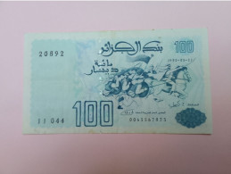 Billet De 100 Dinars Algeriens - Algérie