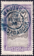 MADAGASCAR - 1926 - TàD Bleu "MAJUNGA / MADAGASCAR" Sur Yv.134 25c Violet & Noir - TB - Usati