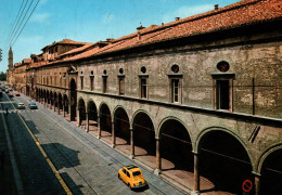 17183 Automobile Autos Voitures FIAT 500 Jaune     (2 Scans)  PARME PARMA Ancien Hôpital  Maggiore - PKW