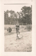 Trotinette Ancienne * Jeux & Jouets * Enfant Jeu Jouet * Photo 1938 Format 12.5x8cm - Jeux Et Jouets