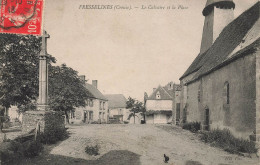 Fresselines * 1909 * La Place Et Le Calvaire * Hôtel * Villageois - Autres & Non Classés