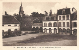 Lamballe * Les Haras * Un Coin De La Cour D'honneur * Hippisme Hippique - Lamballe