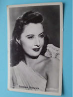 BARBARA STANWYCK ( See / Voir SCANS ) Format +/- 9 X 13,5 Cm. ( Edit. P.I. / MGM - 323 ) ! - Andere & Zonder Classificatie