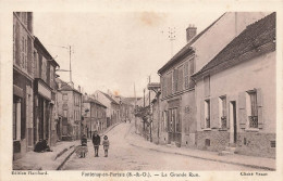 Fontenay En Parisis * La Grande Rue Du Village - Sonstige & Ohne Zuordnung