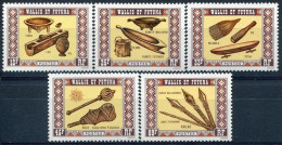 WALLIS & FUTUNA - Y&T  N° 198-202 ** - Unused Stamps