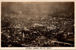 (3 R 50) UK (old B/w) Saint Paul - St. Paul's Cathedral