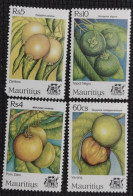 BD) 1997, MAURITIUS, FRUITS, CUCURBITA FICIFOLIA, BLACK SAPOWER, POM ZAKO, VAVANG, MNH - Maurice