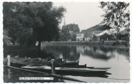 CPSM Dentelée 9 X 14  Grande Bretagne Angleterre (80) BEDFORD  The River Ouse  La Rivière Canoê - Bedford