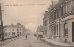 Sangatte (62 - Pas De Calais) Les Barraques Plage . Grande Rue - Sangatte