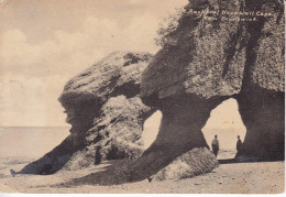 Carte Postal (122973) B/W Rock At Hopewell Cape, New Brunswick Timbre 2 Cent Cdn 1942 Avec écriture - Otros & Sin Clasificación