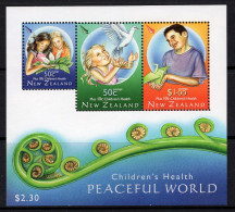 New Zealand 2007 Health - Peaceful World MS MNH (SG MS2991) - Unused Stamps