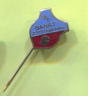 Boxing Box Boxe Pugilato - Club Banat Zrenjanin Serbia, Vintage Pin Badge Abzeichen, Enamel - Boxing