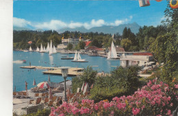 D206) VELDEN Am  Wörthersee - Segelboote Steg - Schwimmbad - Velden