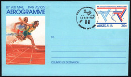 AUSTRALIA BRISBANE 1982 - XII COMMONWEALTH GAMES - WRESTLING - AEROGRAMME: ATHLETICS / SPRINT - G - Lucha