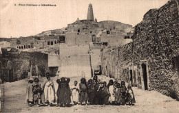 GHARDAIA / PLACE PUBLIQUE - Ghardaia