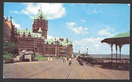 Québec  Château Frontenac Et Terrace Dufferin - Par Michel Photo - Québec - Château Frontenac