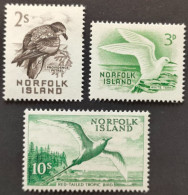 ILE NORFOLK / YT 28 - 39 - 44 / FAUNE - OISEAU - PHAETON - STERNE - PETREL  / NEUFS ** / MNH - Seagulls