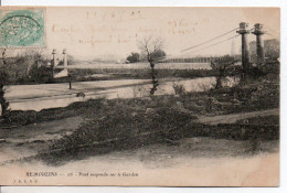 Carte Postale Ancienne Remoulins - Pont Suspendu Sur Le Gardon - Remoulins