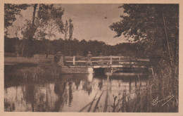 18 - VOUZERON - Château De Vouzeron - Le Pont Des Pêcheurs - Vouzeron