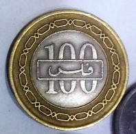 BAHRAIN - 100 FILS 1992 ( 1412 ) - KM 20 - Issa Ben Salmane / Hamed Ben Issa, Agouz - Bahreïn