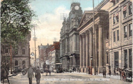 CANADA - Quebec - Montreal - St. James Street - Showing Bank Of Montreal & Post Office - Carte Postale Ancienne - Montreal