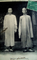 CPA  CHINE .  YU-NAN Types Chinois Des Environs De Mongtzé 1905   . CHINESE MEN YUNNAN  OLD PC - Asia