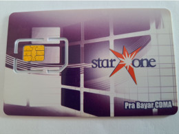 INDONESIA  GSM PREPAID/ CHIP / INDOSAT / STAR ONE / PRA BAYAR COMA    MINT CARD    **13658 ** - Indonésie