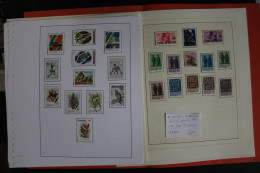 RUANDA COLLECTION SURTOUT NEUVE + 360 TIMBRES - Collections (sans Albums)