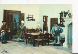 FRANCE ,POUPEES,COSTUMES TRADITIONELLES,POUPEES A LA MAISON - Muñecas