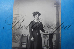 Carte Photo Studio  Antwerpen 1910 Mathilde Bal Aan Mevr Reine Hambroeck Zennegat Mechelen - Généalogie